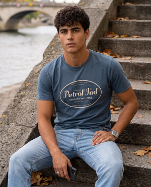 Tee shirt logo petrol