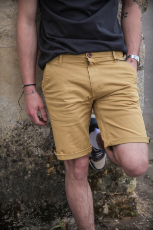Bermuda chino Terra