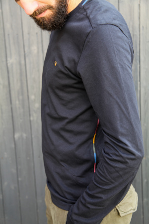 Tee shirt taffron
