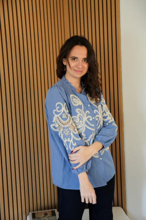 Chemise brodée bandana