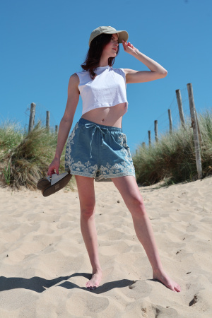 Short xena