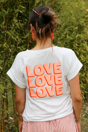 Tee shirt fluo love