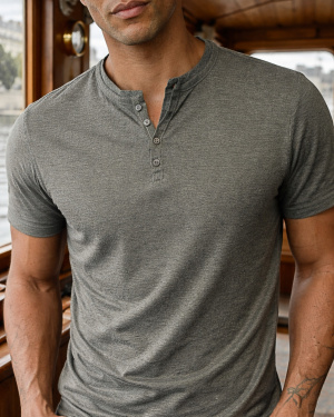 Tee shirt col v marius