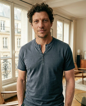 Tee shirt col v marius