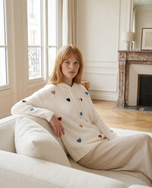 Pull capuche coeur