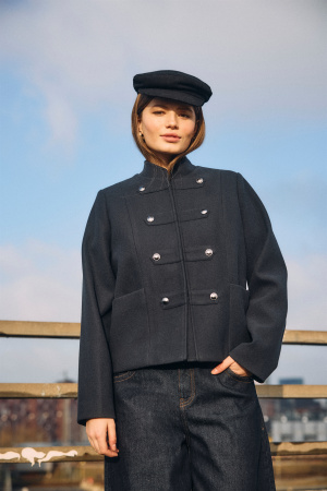 Veste leena