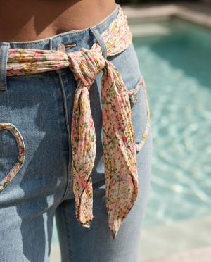 Jeans coeur ceinture