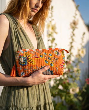 Trousse de toilette pompon