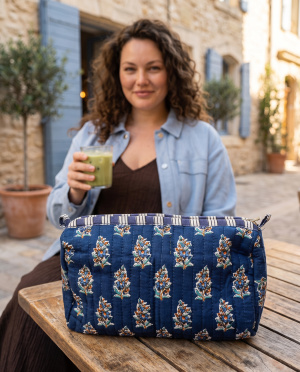 Trousse de toilette pompon